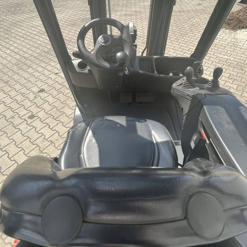Linde H18T (391-02) EVO - Газокар: снимка 5 Linde H18T (391-02) EVO - Газокар: снимка 5