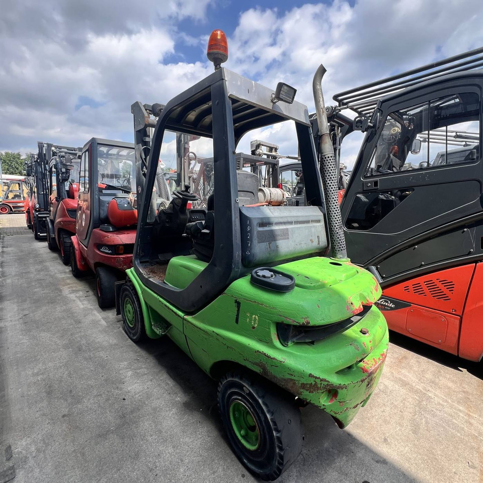 Linde H25D (351-03) - Дизелов мотокар: снимка 2 Linde H25D (351-03) - Дизелов мотокар: снимка 2