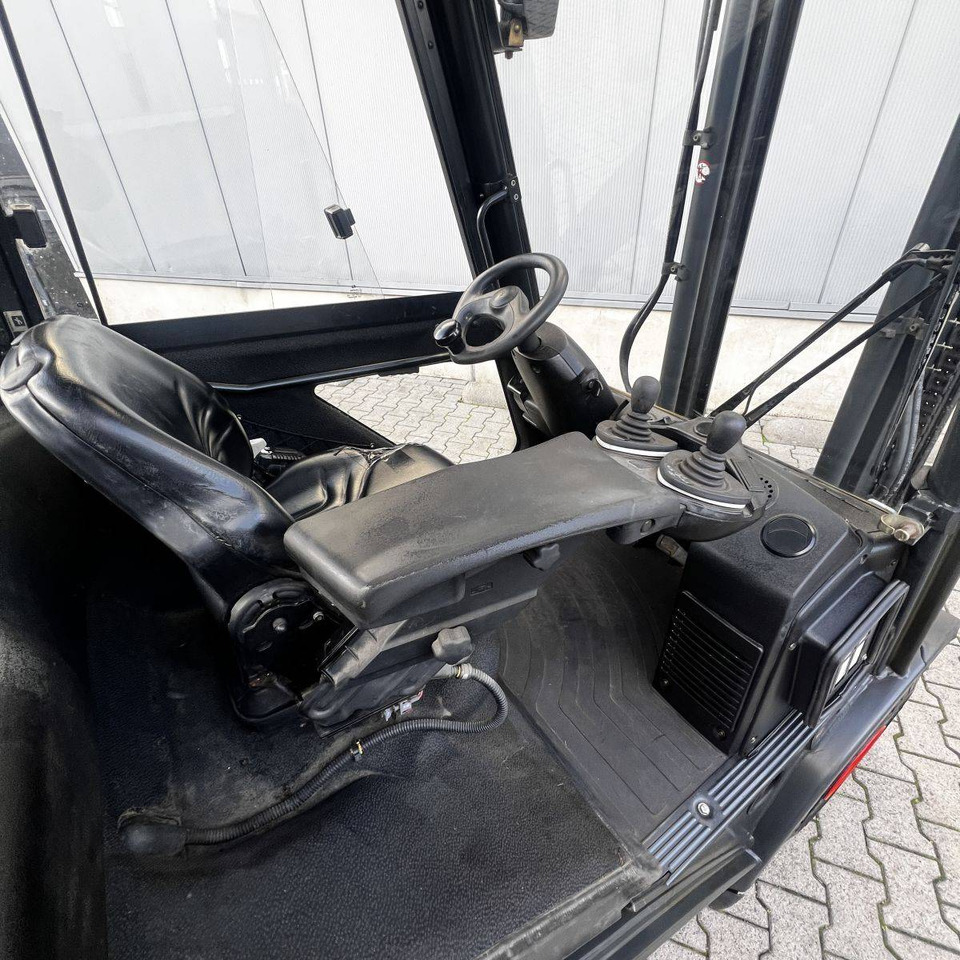 Linde H25D (392) - Дизелов мотокар: снимка 5 Linde H25D (392) - Дизелов мотокар: снимка 5