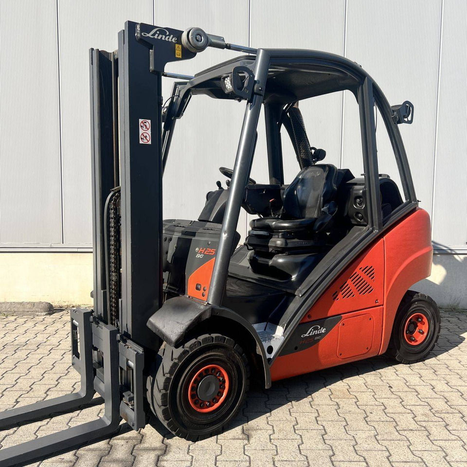 Linde H25T (392) EVO - Газокар: снимка 1 Linde H25T (392) EVO - Газокар: снимка 1