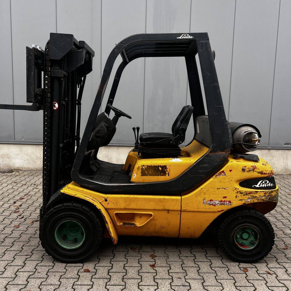 Linde H30T (351) - Газокар: снимка 2 Linde H30T (351) - Газокар: снимка 2