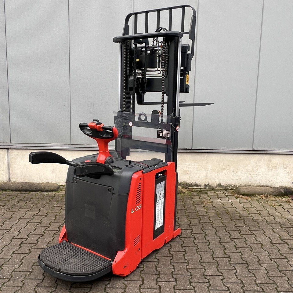 Linde L06AC-AP (1170) - Стакер: снимка 1 Linde L06AC-AP (1170) - Стакер: снимка 1