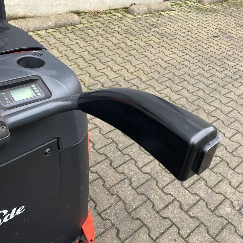 Лизинг на Linde L12AP (133) Linde L12AP (133): снимка 8 Лизинг на Linde L12AP (133) Linde L12AP (133): снимка 8