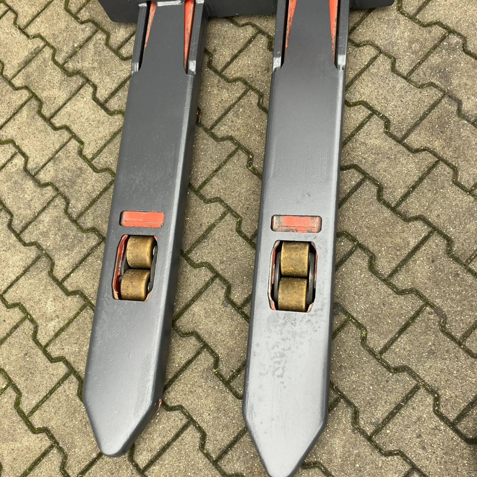 Лизинг на Linde L12AP (133) Linde L12AP (133): снимка 11 Лизинг на Linde L12AP (133) Linde L12AP (133): снимка 11