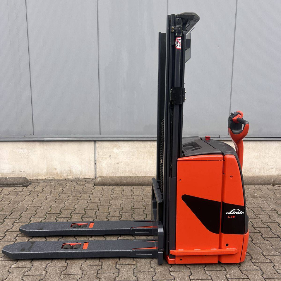 Linde L16 (1173) - Стакер: снимка 3 Linde L16 (1173) - Стакер: снимка 3