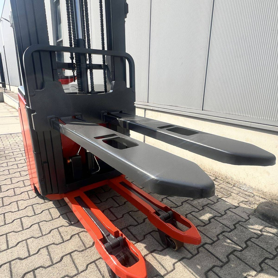 Linde L16i (372) - Стакер: снимка 4 Linde L16i (372) - Стакер: снимка 4