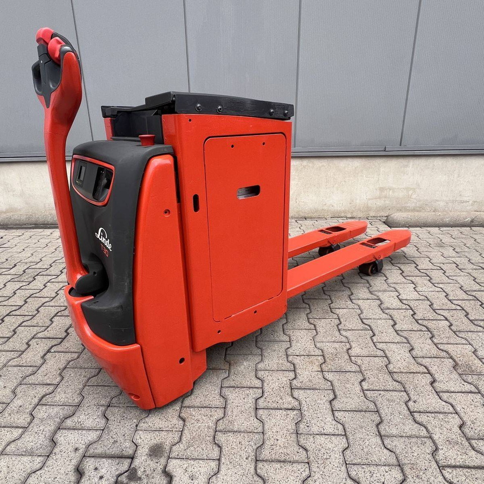 Linde T30 (1153) - Палетна количка: снимка 2 Linde T30 (1153) - Палетна количка: снимка 2