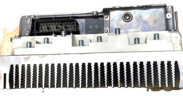 Output module SAC-TP-48V series 1120 - Електрическа система за Подемно-транспортна техника: снимка 3 Output module SAC-TP-48V series 1120 - Електрическа система за Подемно-транспортна техника: снимка 3