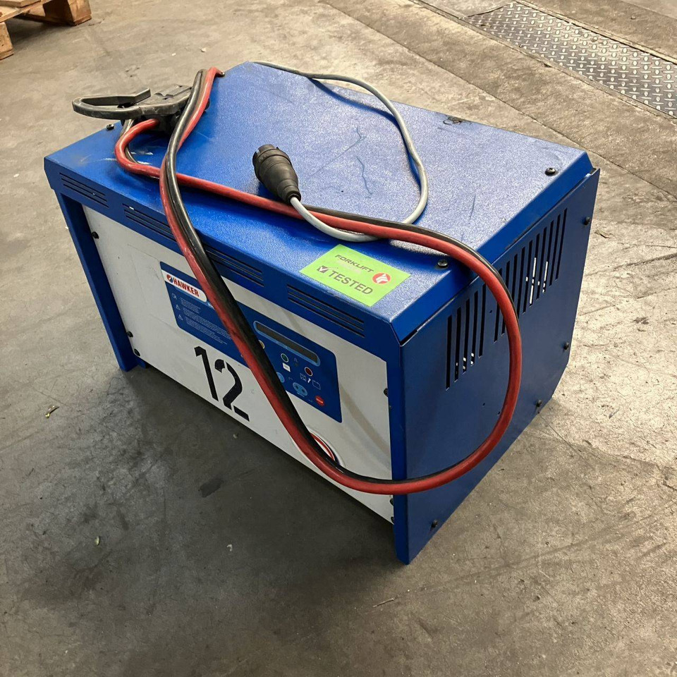 Hawker 24V/70A - Резервни части за Подемно-транспортна техника: снимка 2 Hawker 24V/70A - Резервни части за Подемно-транспортна техника: снимка 2