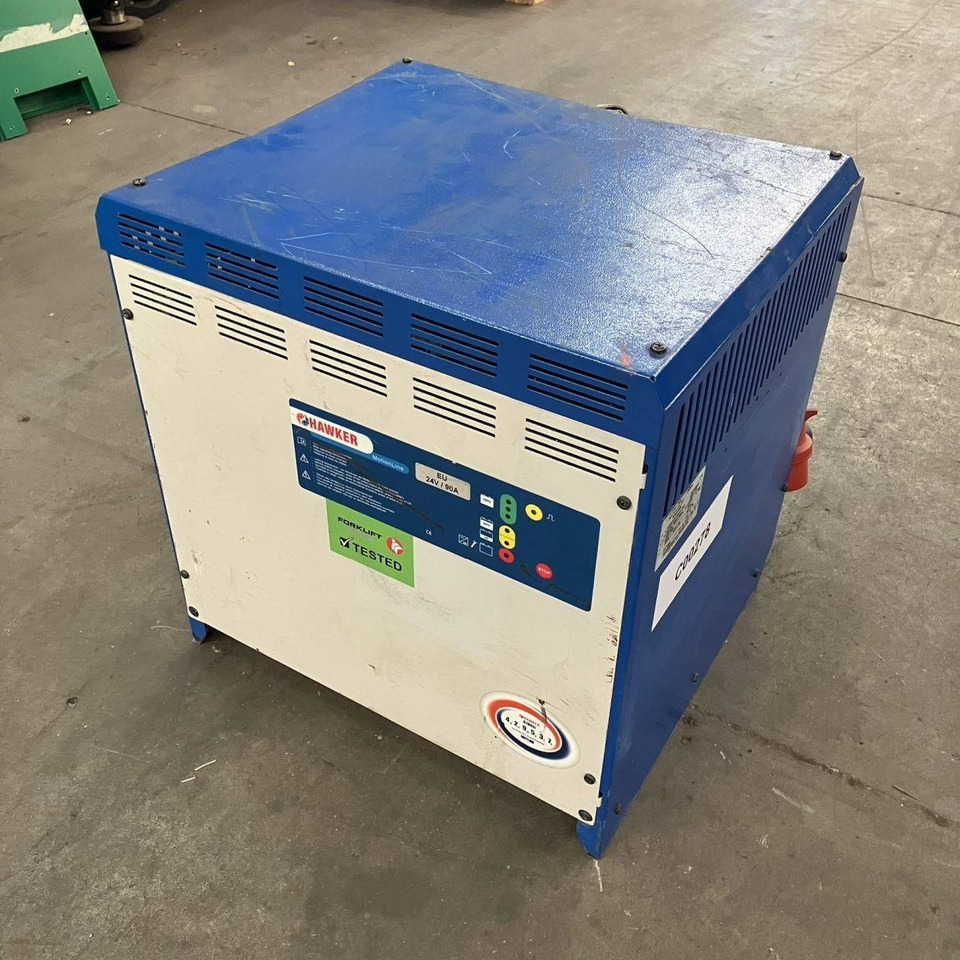 Hawker D24V/90A  625Ah - Резервни части за Подемно-транспортна техника: снимка 1 Hawker D24V/90A  625Ah - Резервни части за Подемно-транспортна техника: снимка 1