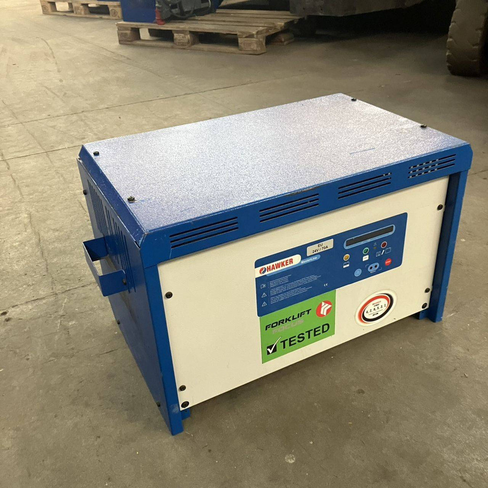 Hawker E24V/70A - Резервни части за Подемно-транспортна техника: снимка 2 Hawker E24V/70A - Резервни части за Подемно-транспортна техника: снимка 2