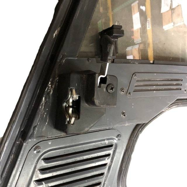 Right door for Linde 387 /388 series - Врата и части за Подемно-транспортна техника: снимка 4 Right door for Linde 387 /388 series - Врата и части за Подемно-транспортна техника: снимка 4