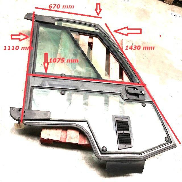 Right door for Nissan - Врата и части за Подемно-транспортна техника: снимка 2 Right door for Nissan - Врата и части за Подемно-транспортна техника: снимка 2