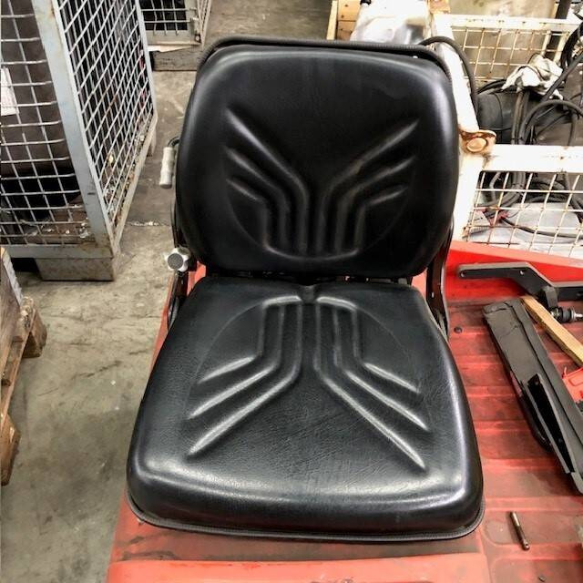 Seat for Linde P60, Series 126 - Седалка за Подемно-транспортна техника: снимка 1 Seat for Linde P60, Series 126 - Седалка за Подемно-транспортна техника: снимка 1