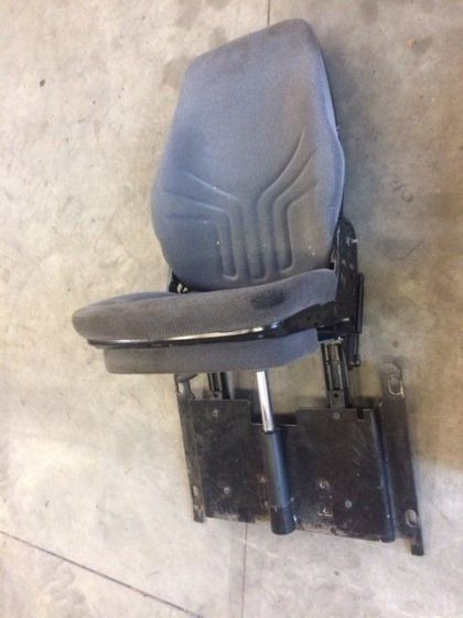 Seat for STILL M15-4, and Linde K15-4 - Седалка за Подемно-транспортна техника: снимка 1 Seat for STILL M15-4, and Linde K15-4 - Седалка за Подемно-транспортна техника: снимка 1