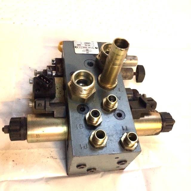 Steering block Hydraulik Still - Хидравличен клапан за Подемно-транспортна техника: снимка 3 Steering block Hydraulik Still - Хидравличен клапан за Подемно-транспортна техника: снимка 3