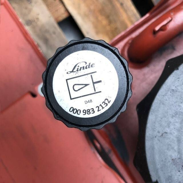 Tank oil for Linde - Хидравличен резервоар за Подемно-транспортна техника: снимка 5 Tank oil for Linde - Хидравличен резервоар за Подемно-транспортна техника: снимка 5