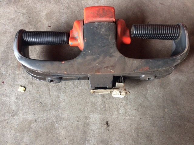 Tiller head for Linde L10-16AC, Serie 035 - Кормилно управление за Подемно-транспортна техника: снимка 1 Tiller head for Linde L10-16AC, Serie 035 - Кормилно управление за Подемно-транспортна техника: снимка 1