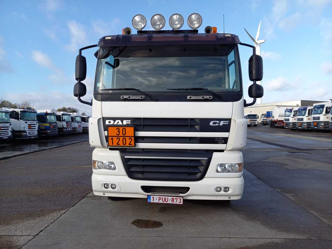 Камион цистерна DAF CF85: снимка 5