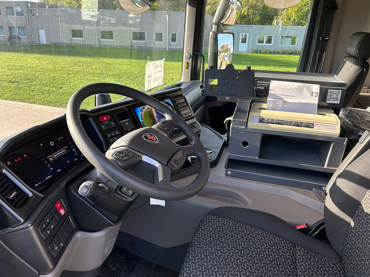 SCANIA P370 - Камион цистерна: снимка 3 SCANIA P370 - Камион цистерна: снимка 3