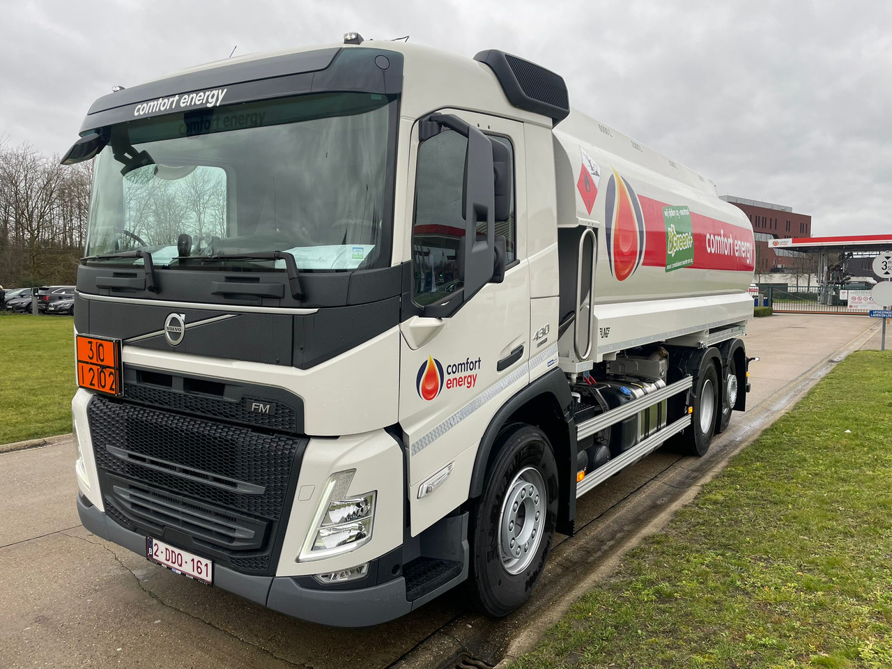 VOLVO FM - Камион цистерна: снимка 1 VOLVO FM - Камион цистерна: снимка 1