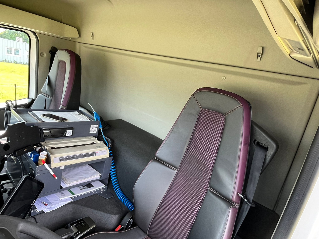 VOLVO FM - Камион цистерна: снимка 3 VOLVO FM - Камион цистерна: снимка 3