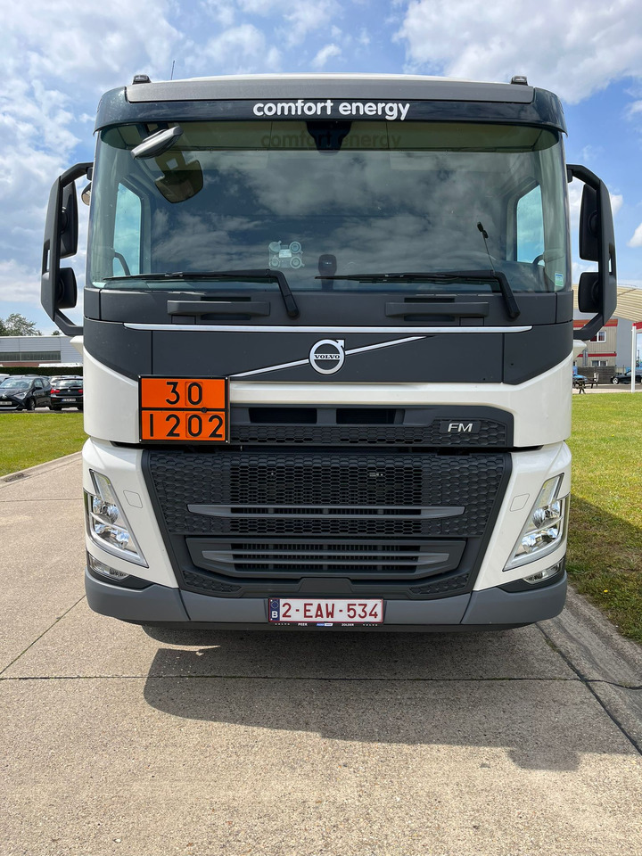 VOLVO FM - Камион цистерна: снимка 4 VOLVO FM - Камион цистерна: снимка 4