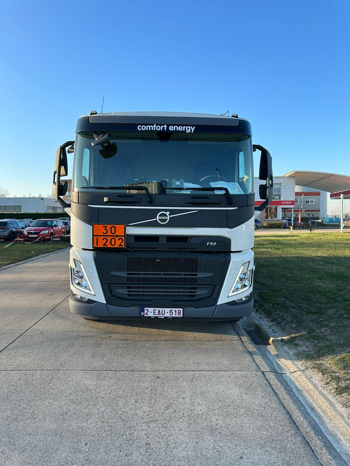 VOLVO FM - Камион цистерна: снимка 4 VOLVO FM - Камион цистерна: снимка 4