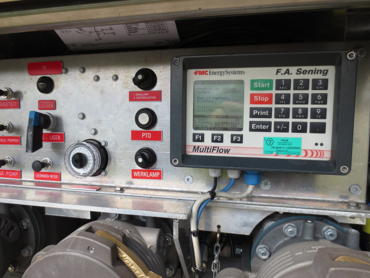 VOLVO FM - Камион цистерна: снимка 2 VOLVO FM - Камион цистерна: снимка 2