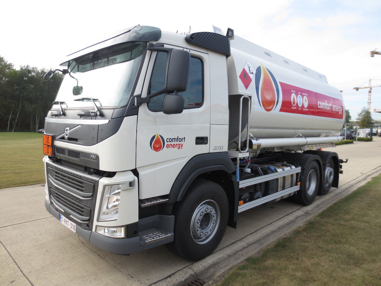Volvo FM - Камион цистерна: снимка 1 Volvo FM - Камион цистерна: снимка 1