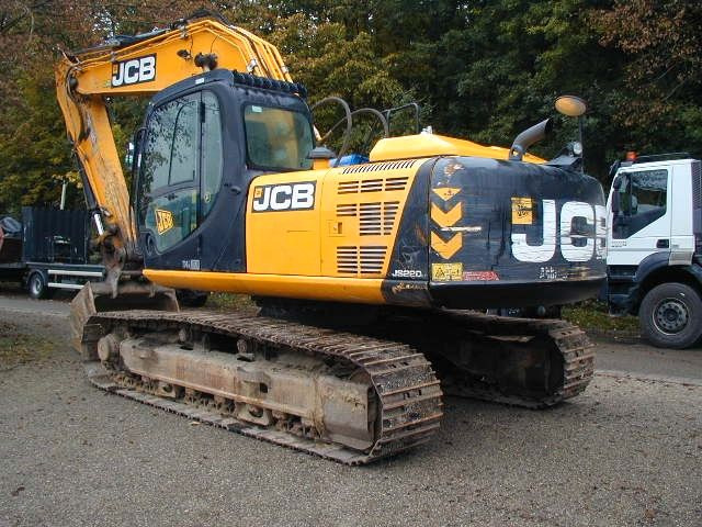 JCB JS220LCT4 - Верижен багер: снимка 2 JCB JS220LCT4 - Верижен багер: снимка 2
