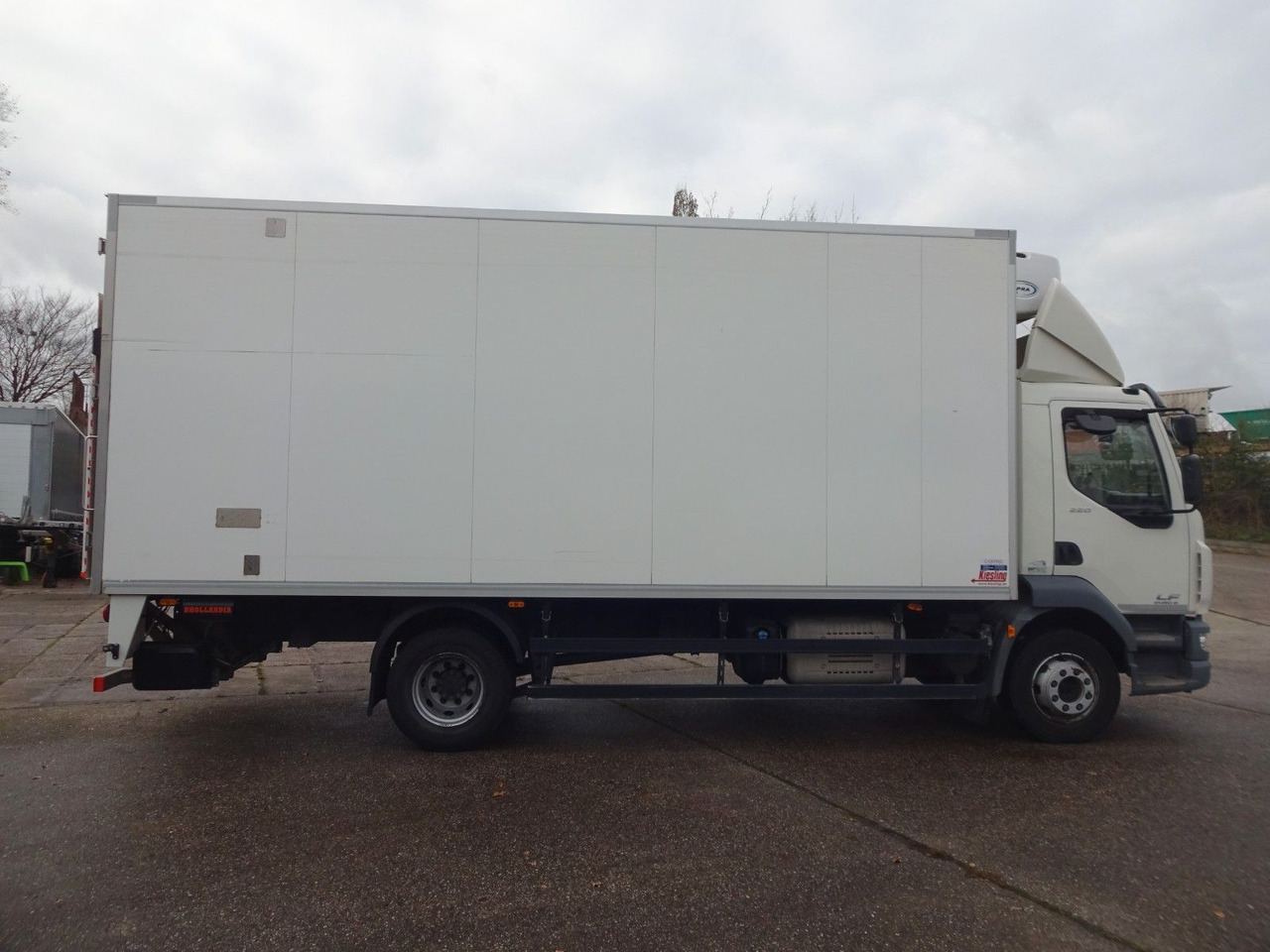 DAF LF 220, 16 T, LBW, Türen, Klima, Automat, Kamera - Рефрижератор камион: снимка 3 DAF LF 220, 16 T, LBW, Türen, Klima, Automat, Kamera - Рефрижератор камион: снимка 3