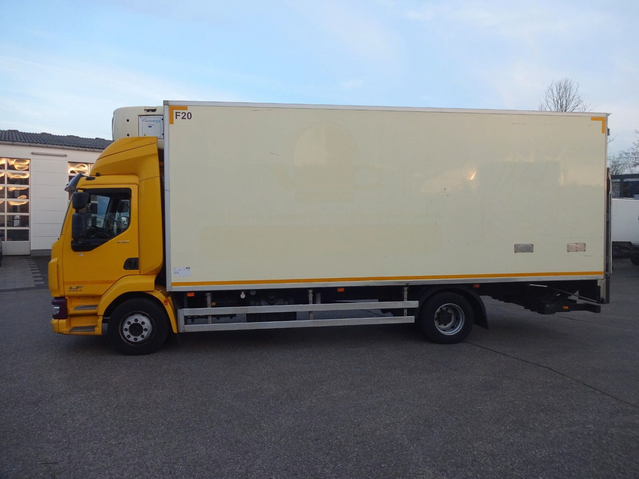 DAF LF 230, 12 T, LBW, Türen, Klima, Automat, Kamera - Камион фургон: снимка 3 DAF LF 230, 12 T, LBW, Türen, Klima, Automat, Kamera - Камион фургон: снимка 3