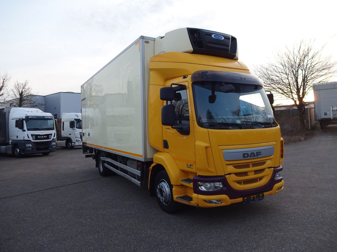 DAF LF 230, 12 T, LBW, Türen, Klima, Automat, Kamera - Рефрижератор камион: снимка 3 DAF LF 230, 12 T, LBW, Türen, Klima, Automat, Kamera - Рефрижератор камион: снимка 3