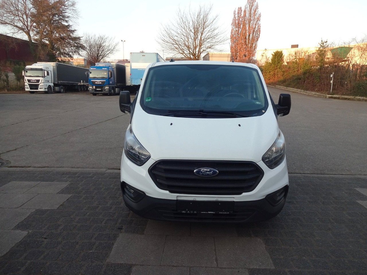 Ford Transit Custom Kasten 280 L1H1, PDC - Товарен бус: снимка 2 Ford Transit Custom Kasten 280 L1H1, PDC - Товарен бус: снимка 2