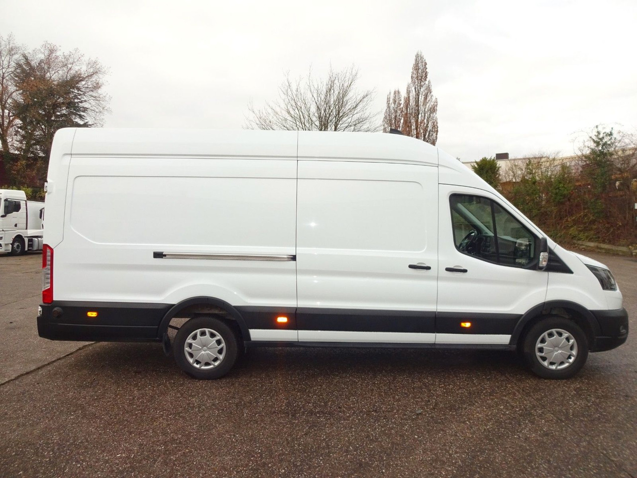 Ford Transit Kasten L4H3, Neu Klima, Tempomat, Kamera - Товарен бус: снимка 4 Ford Transit Kasten L4H3, Neu Klima, Tempomat, Kamera - Товарен бус: снимка 4