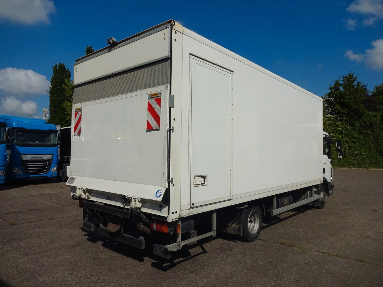 MAN MAN TGL 8.190, Koffer, LBW, Kamera, Luft, AHK - Камион фургон: снимка 5 MAN MAN TGL 8.190, Koffer, LBW, Kamera, Luft, AHK - Камион фургон: снимка 5