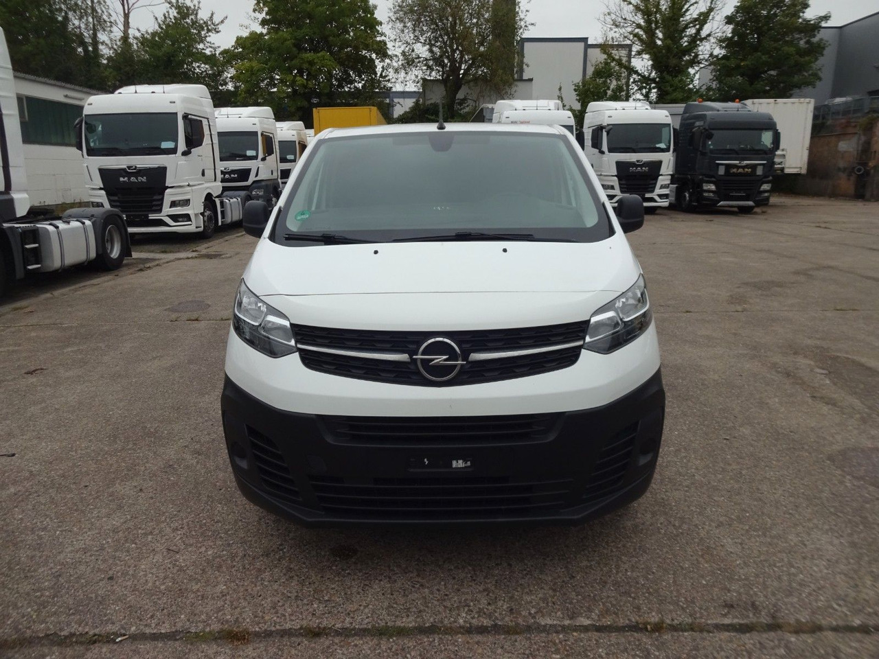 Opel Vivaro Kasten L1H1, Klima, PDC, - Малък ван: снимка 2 Opel Vivaro Kasten L1H1, Klima, PDC, - Малък ван: снимка 2
