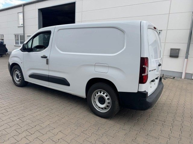 Peugeot Partner Premium Elektro, L2H1, 100 kW, Kamera - Малък ван, Електрически бус: снимка 4 Peugeot Partner Premium Elektro, L2H1, 100 kW, Kamera - Малък ван, Електрически бус: снимка 4
