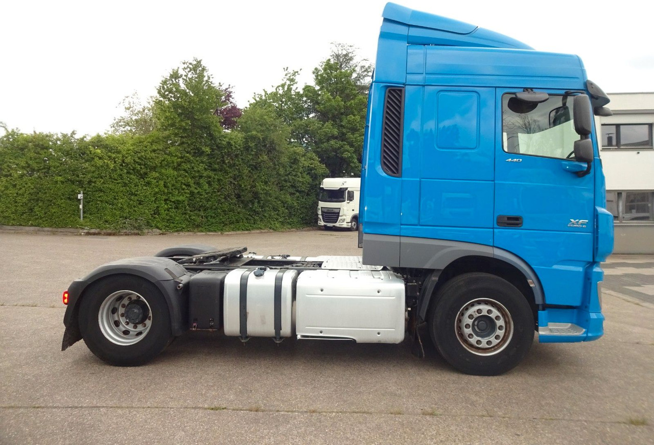 Влекач DAF XF 440, SC, Klima, 2 x Tank, Intarder, Standklim: снимка 9