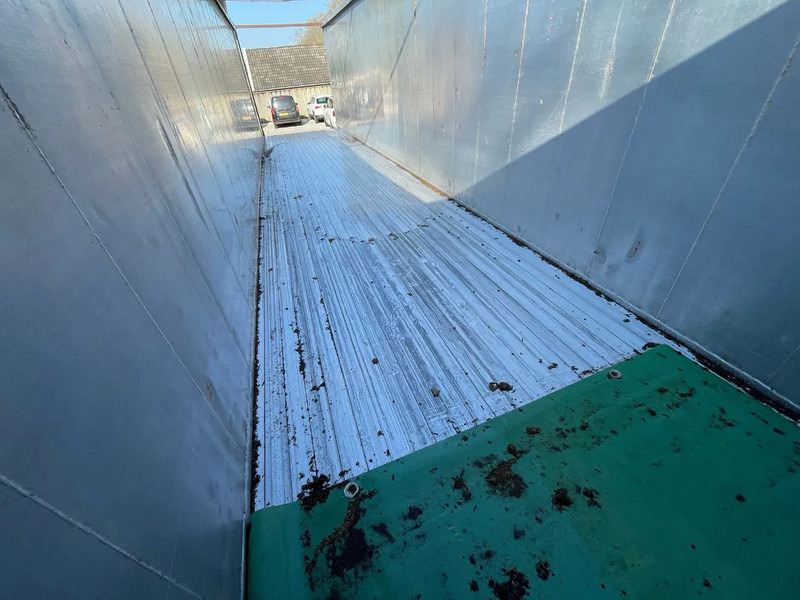 Bulthuis 92m3 Cargo Floor Liftas Schijfremmen APK/TUV 11/2025 - С плъзгащ под полуремарке: снимка 5 Bulthuis 92m3 Cargo Floor Liftas Schijfremmen APK/TUV 11/2025 - С плъзгащ под полуремарке: снимка 5