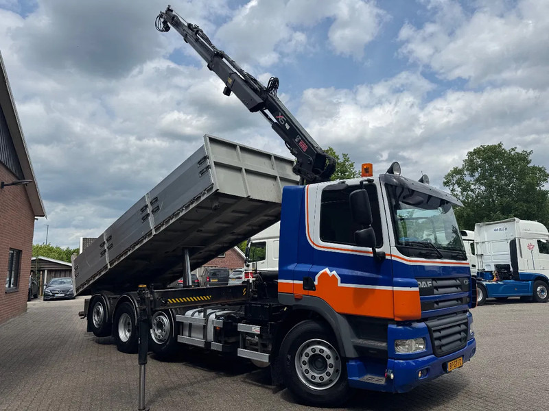 DAF CF 85.360 8X2 3 Zijdige kipper HIAB 16 t/m kraan AHK Top condition - Самосвал камион, Камион с кран: снимка 2 DAF CF 85.360 8X2 3 Zijdige kipper HIAB 16 t/m kraan AHK Top condition - Самосвал камион, Камион с кран: снимка 2