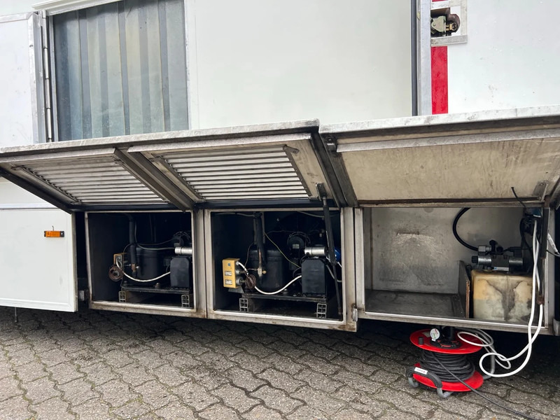 DAF LF 180 4X2 Verkoopopbouw/Verkaufsaufbau +Koeling Hydraulisch uitklapbaar - Магазин камион: снимка 5 DAF LF 180 4X2 Verkoopopbouw/Verkaufsaufbau +Koeling Hydraulisch uitklapbaar - Магазин камион: снимка 5