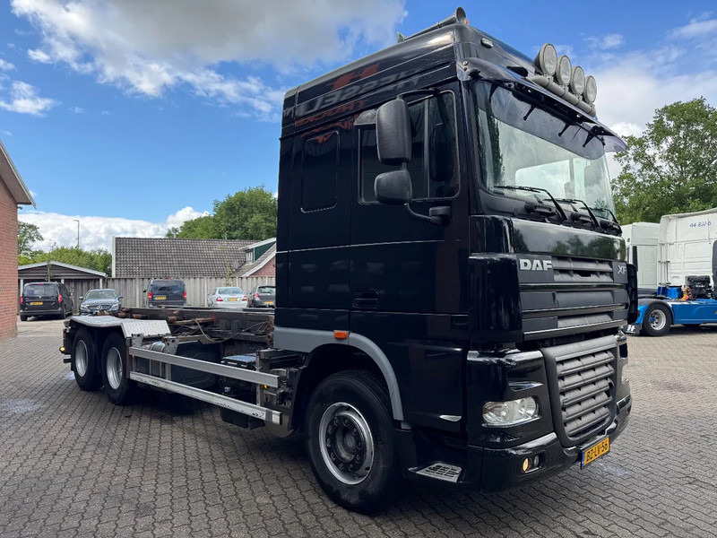 DAF XF 105.460 6X2 Space Cab Manual 565.815KM - Камион с кабелна система: снимка 1 DAF XF 105.460 6X2 Space Cab Manual 565.815KM - Камион с кабелна система: снимка 1