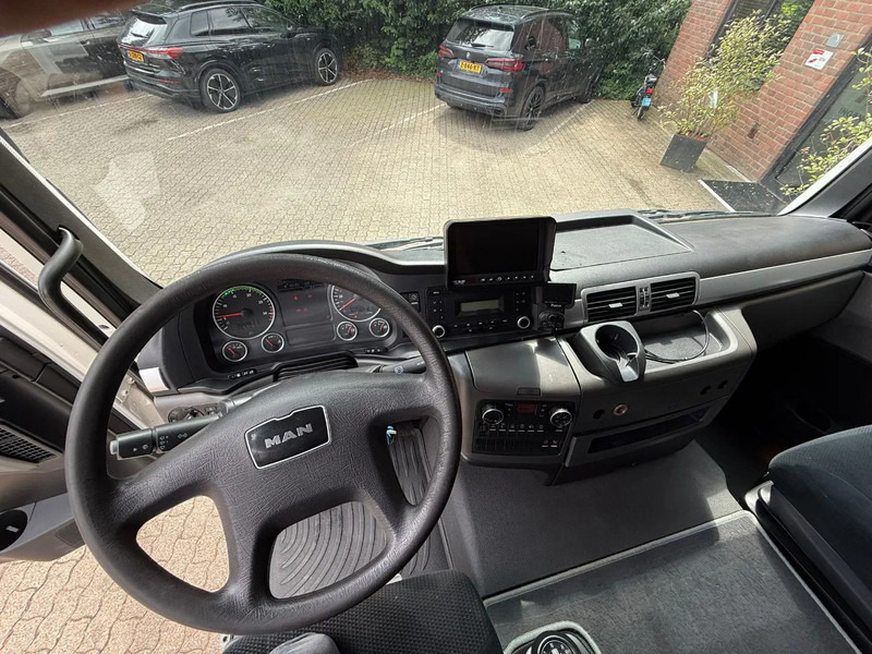 Лизинг на MAN TGM TGM 15.250 4X2 Chassis, Airco, 526.460 KM, Slaapcabine MAN TGM TGM 15.250 4X2 Chassis, Airco, 526.460 KM, Slaapcabine: снимка 16 Лизинг на MAN TGM TGM 15.250 4X2 Chassis, Airco, 526.460 KM, Slaapcabine MAN TGM TGM 15.250 4X2 Chassis, Airco, 526.460 KM, Slaapcabine: снимка 16