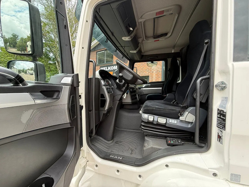 Лизинг на MAN TGM TGM 15.250 4X2 Chassis, Airco, 526.460 KM, Slaapcabine MAN TGM TGM 15.250 4X2 Chassis, Airco, 526.460 KM, Slaapcabine: снимка 14 Лизинг на MAN TGM TGM 15.250 4X2 Chassis, Airco, 526.460 KM, Slaapcabine MAN TGM TGM 15.250 4X2 Chassis, Airco, 526.460 KM, Slaapcabine: снимка 14