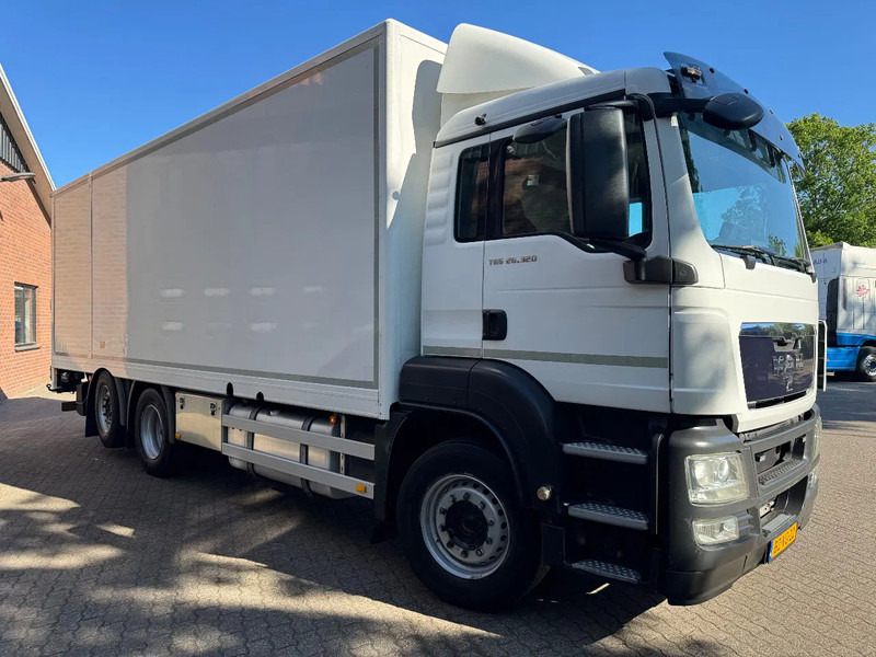 MAN TGS 26.320 EEV Koffer Stuuras AHK 2.500KG LBW 368.390KM! NL TRUCK - Камион фургон: снимка 2 MAN TGS 26.320 EEV Koffer Stuuras AHK 2.500KG LBW 368.390KM! NL TRUCK - Камион фургон: снимка 2