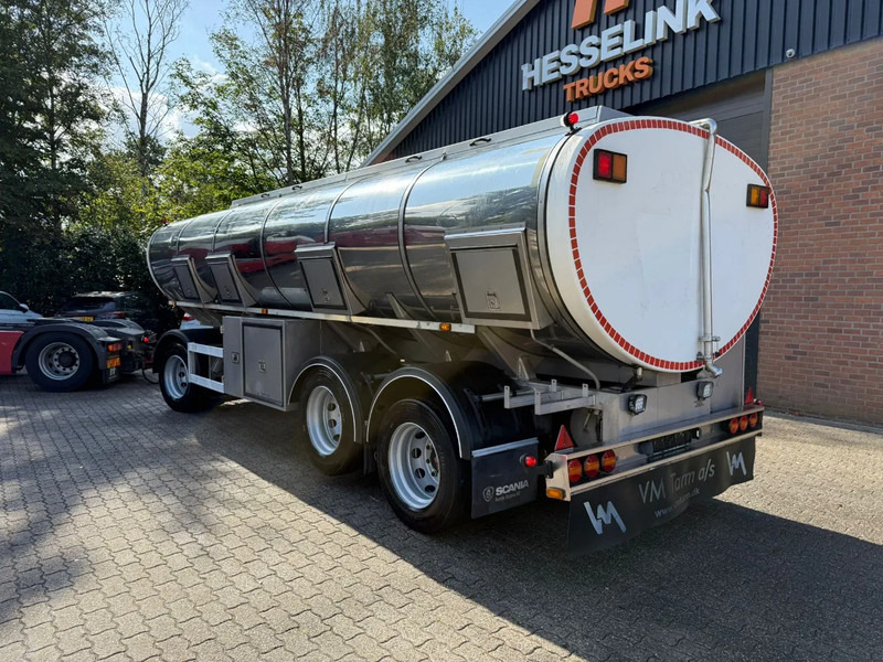 Magyar VM Tarm 19.000L RVS/INOX Melk/Milk/Milch Food 3 Rooms Liftas - Полуремарке цистерна: снимка 2 Magyar VM Tarm 19.000L RVS/INOX Melk/Milk/Milch Food 3 Rooms Liftas - Полуремарке цистерна: снимка 2