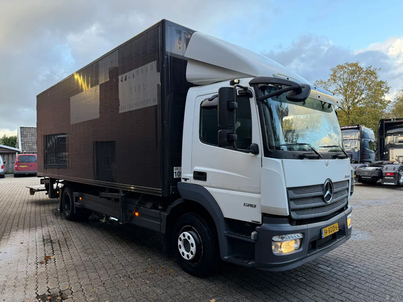Mercedes-Benz Atego 1318 4X2 BDF Koffer Standairco 2.000KG LBW APK 07-2026 - Камион фургон: снимка 2 Mercedes-Benz Atego 1318 4X2 BDF Koffer Standairco 2.000KG LBW APK 07-2026 - Камион фургон: снимка 2