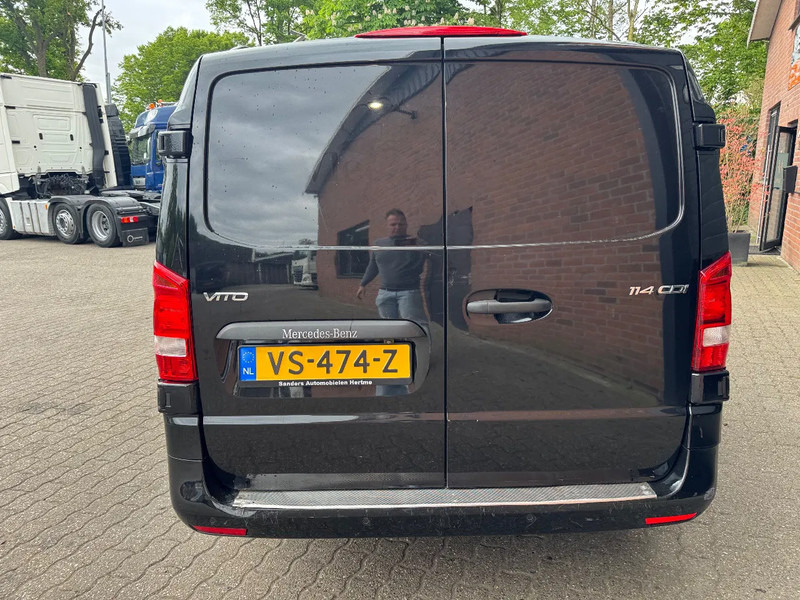 Mercedes-Benz Vito 114 CDI AUT Lang Airco Navi Leder Isolierte kasten APK 02/2026 261.710KM - Малък ван: снимка 4 Mercedes-Benz Vito 114 CDI AUT Lang Airco Navi Leder Isolierte kasten APK 02/2026 261.710KM - Малък ван: снимка 4